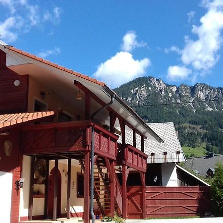 Zajcek Apartma Mojstrana Exterior foto