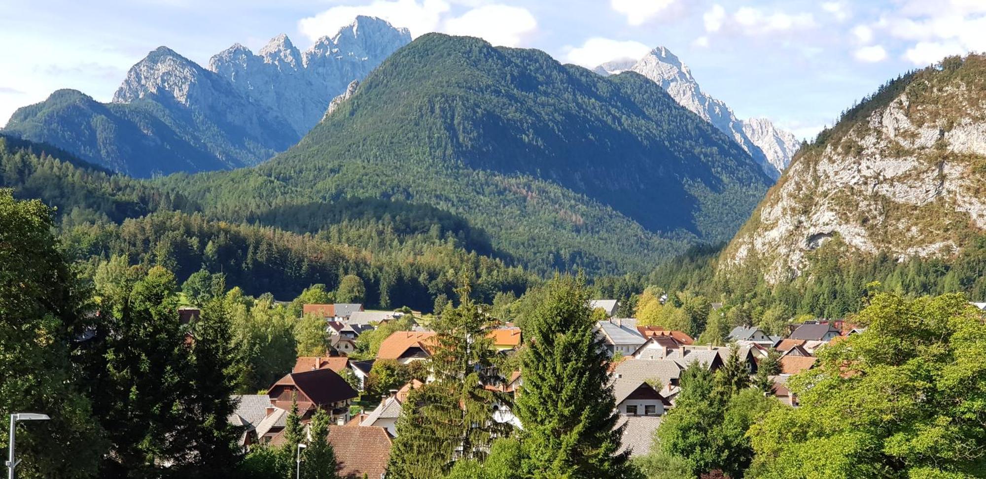 Zajcek Apartma Mojstrana Exterior foto
