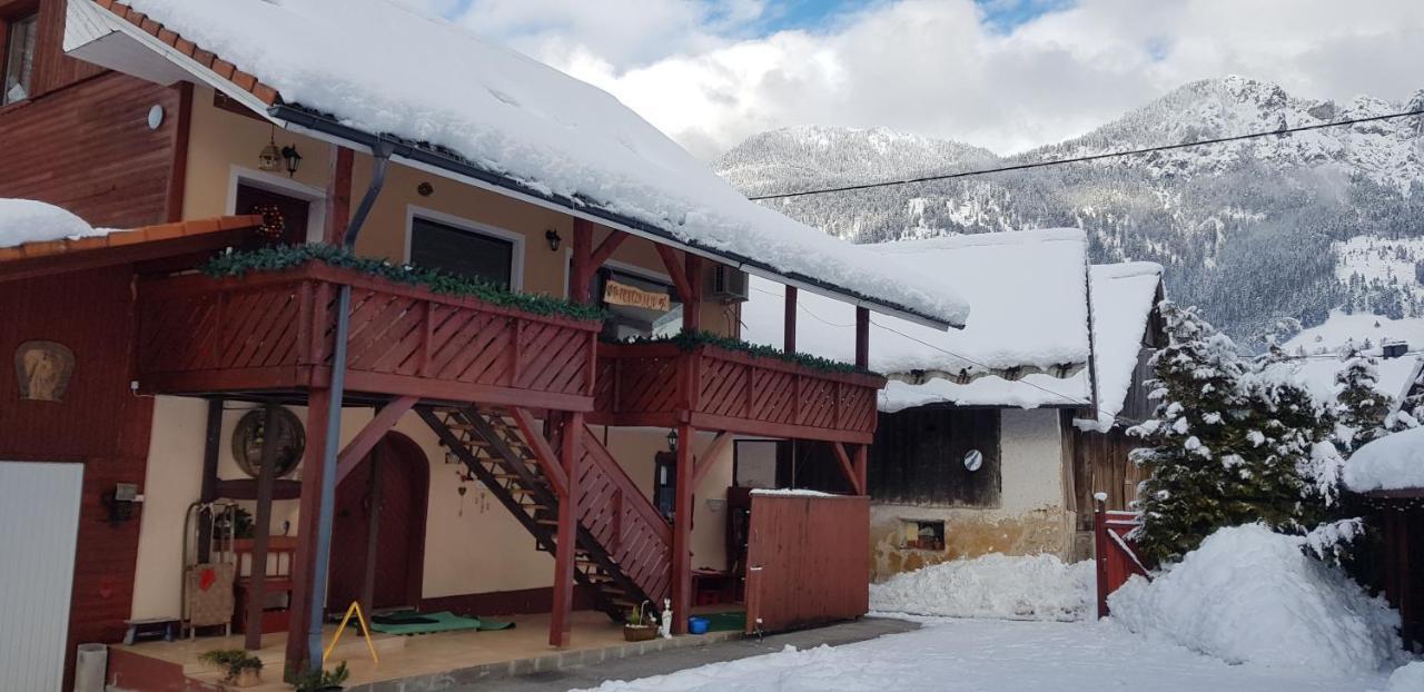 Zajcek Apartma Mojstrana Exterior foto